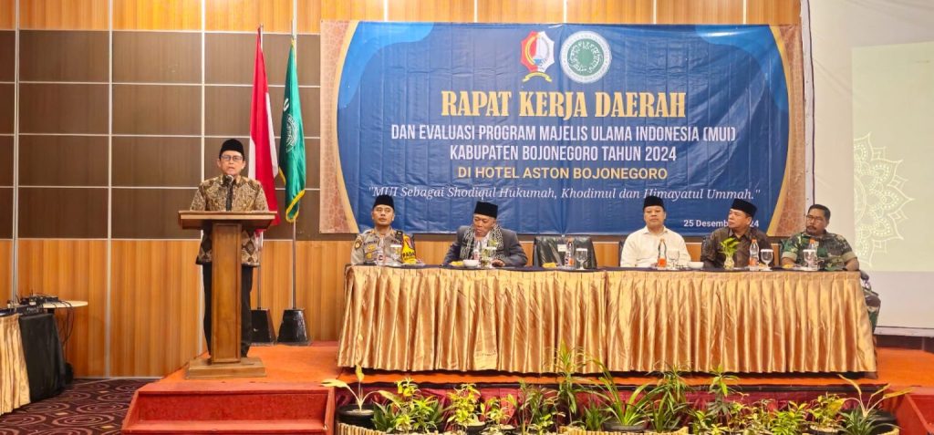 IMG 20241225 WA0025 1536x716 1 - MUI Bojonegoro Gelar Rakerda, Ketua MUI: Kita Dapat Tugas Membina Eks Napiter